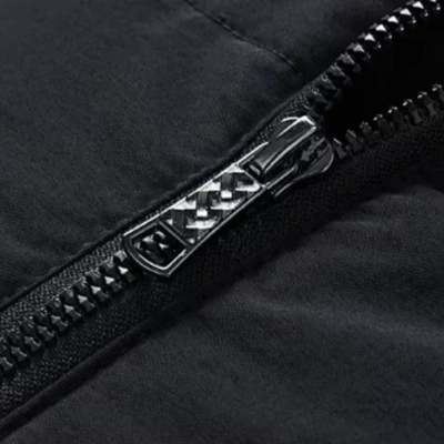 León | Pufi Dzseki Elegáns