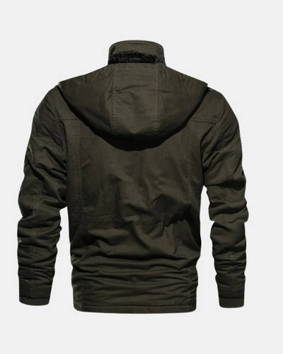 Bence | Dzseki Kényelmes